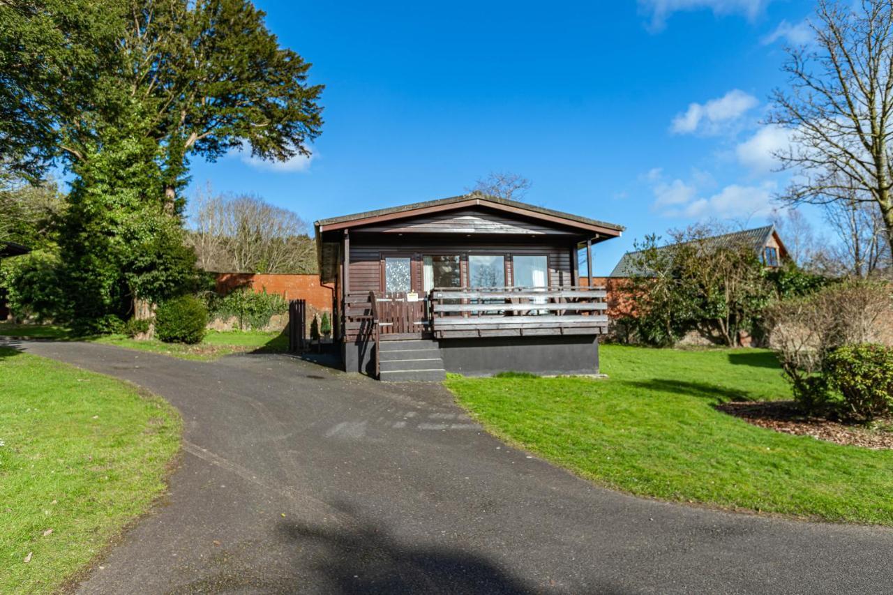 Bluebell Lodge 24 With Hot Tub Newton Stewart Exteriér fotografie
